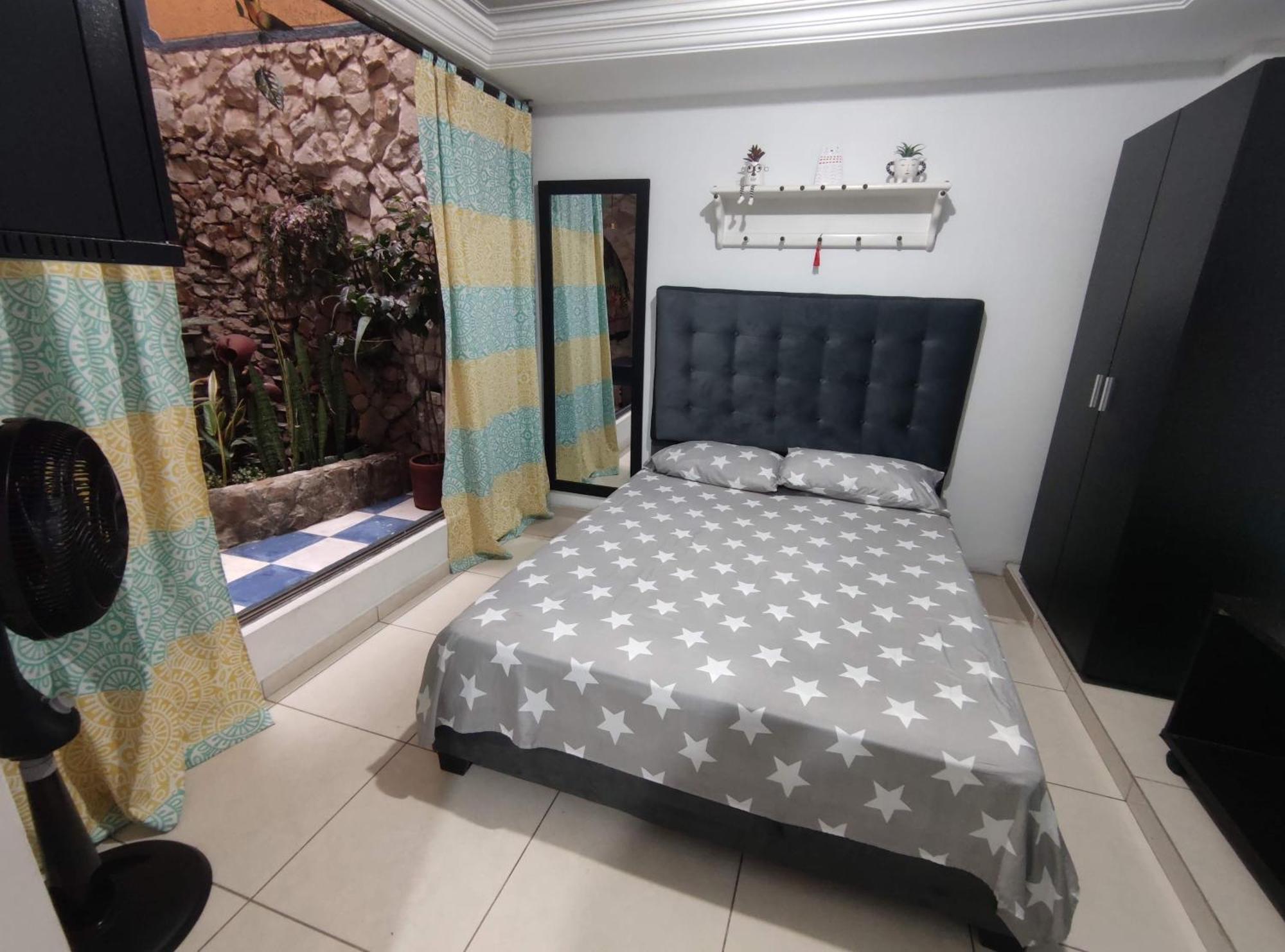 Hostel Casa Aurora Cali